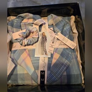 VS Plaid Pajama Set Med
